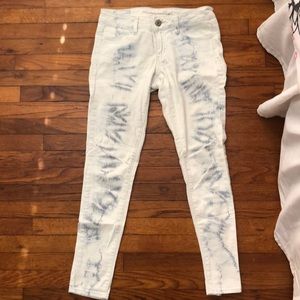 White striped American eagle jeggings. Stretchable